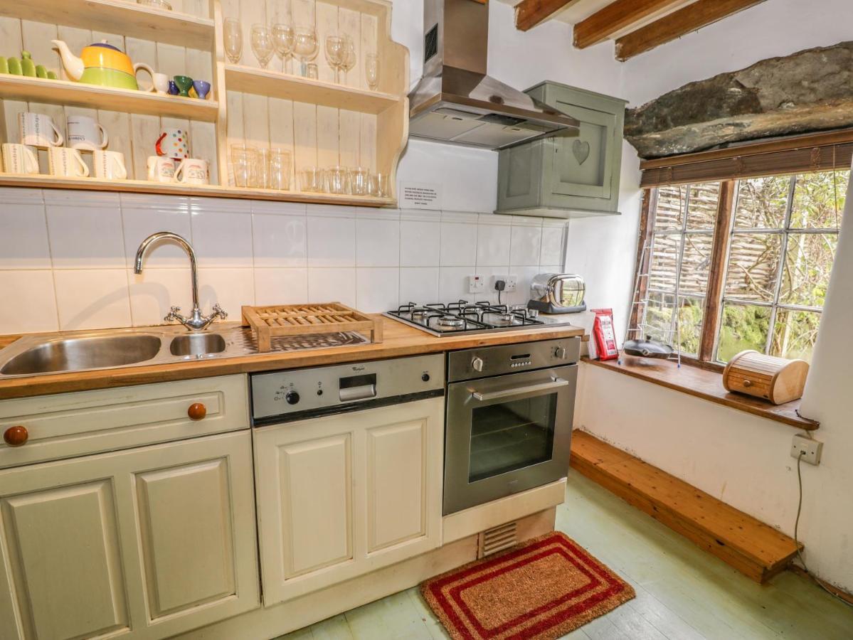 Beudy Dolpebyll Villa Llangadfan Bagian luar foto